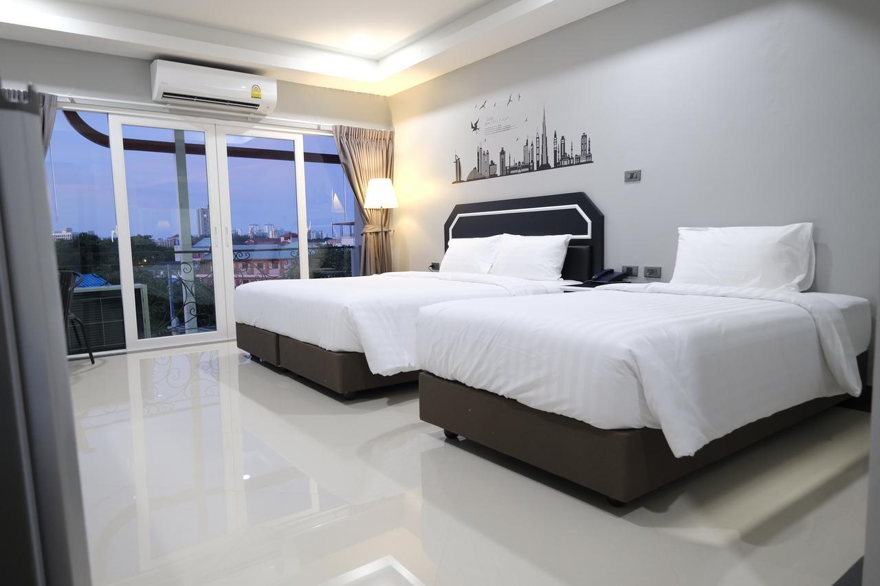 The Tung Hotel Pattaya Exterior foto